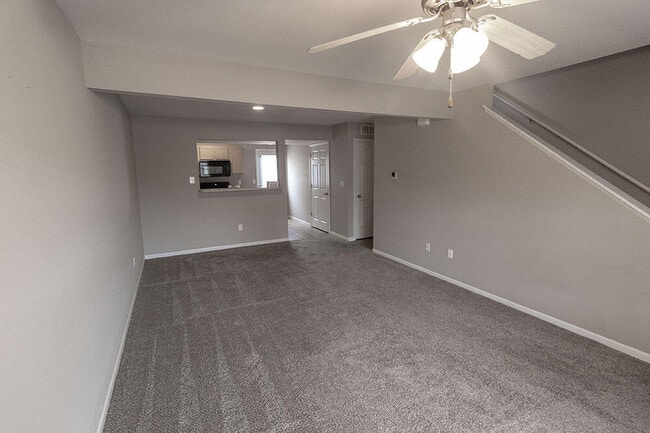 Building Photo - 4002 Snowy Owl Dr