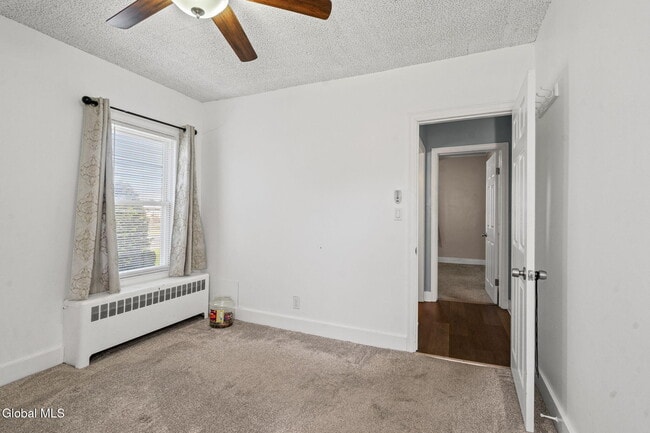 Building Photo - 234 Osborne Rd