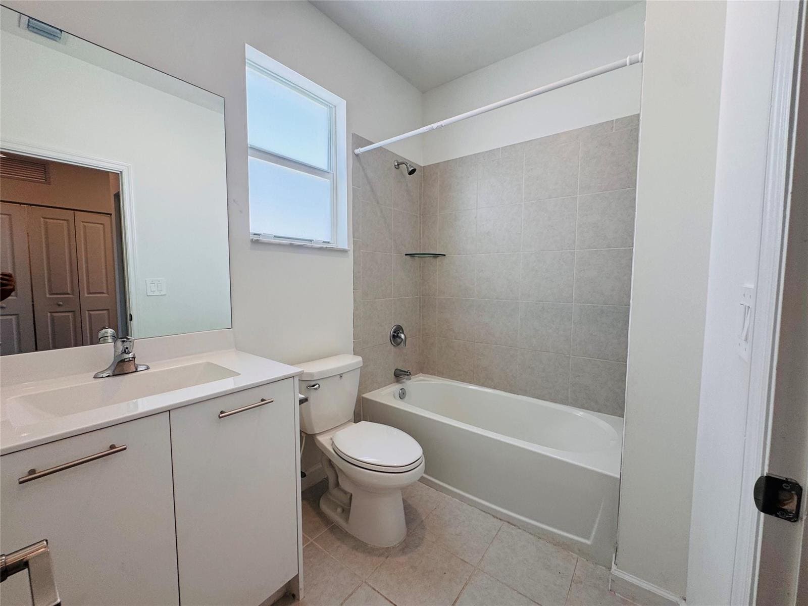 Building Photo - 2437 NW 131st Cir