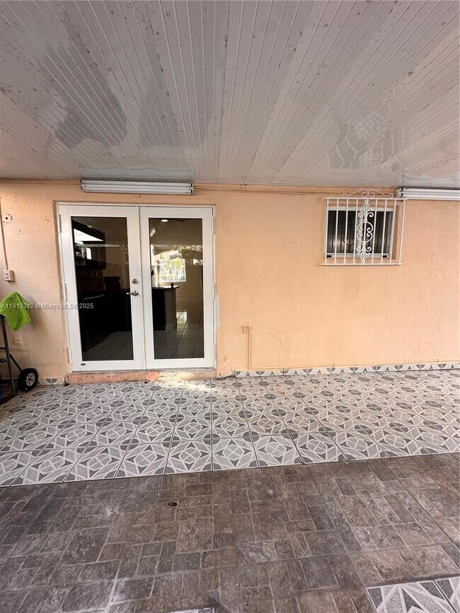 Building Photo - 7191 W 24th Ave