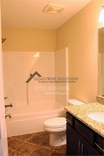 Building Photo - 1529 Winding Creek Dr