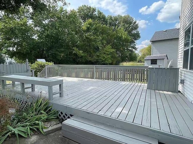 Building Photo - 9135 Windy Creek Dr