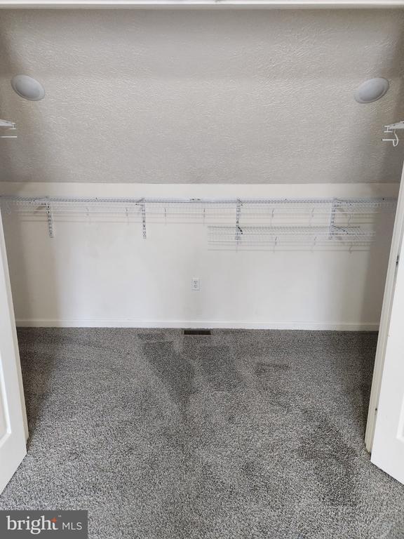 Building Photo - 28 Holler Rd