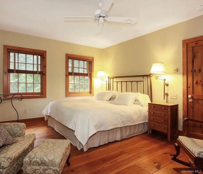 Building Photo - 1008 Middle Line Hwy