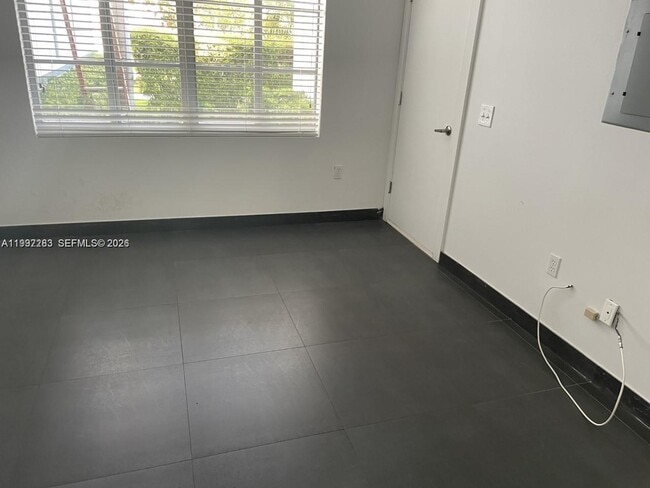 Building Photo - 1600 Euclid Ave