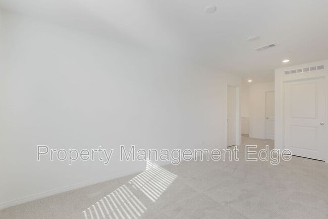 Building Photo - 36644 Desert Tortoise Rd