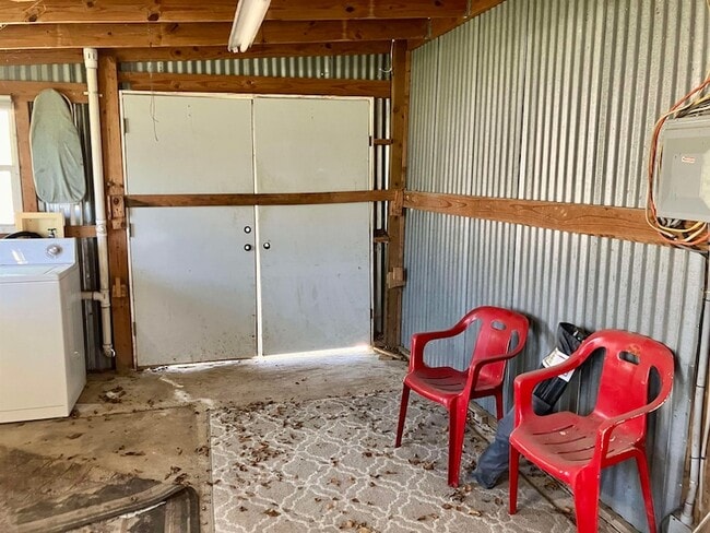 Building Photo - 708 Avenue S