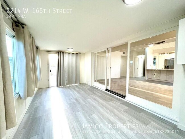 Building Photo - 2214 W 165th St