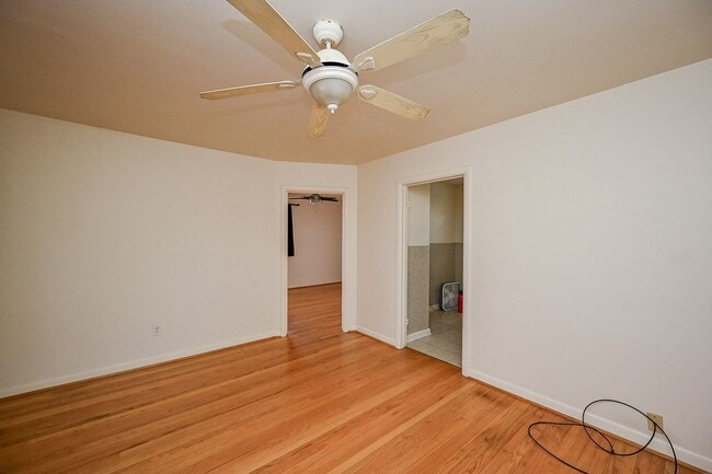 Building Photo - 2821 Eastgrove Ln