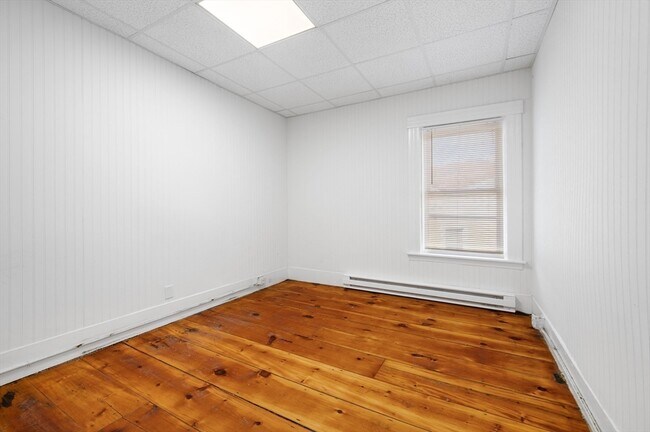 Building Photo - 75 Gage St