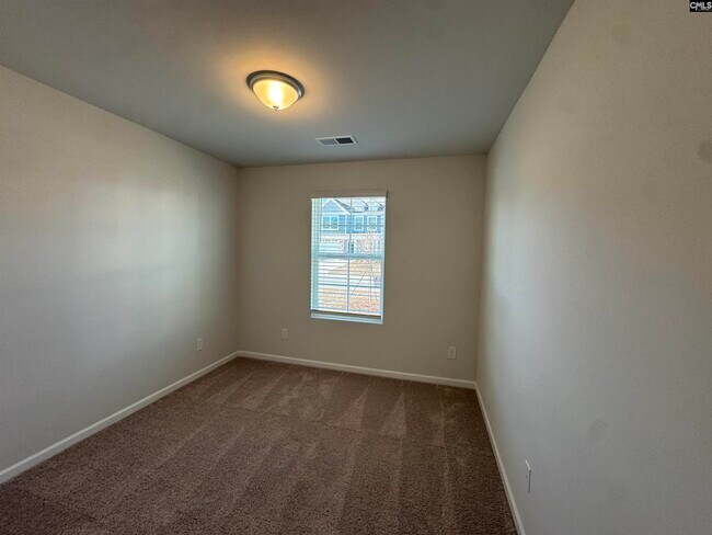 Building Photo - 269 Bangalore Wy