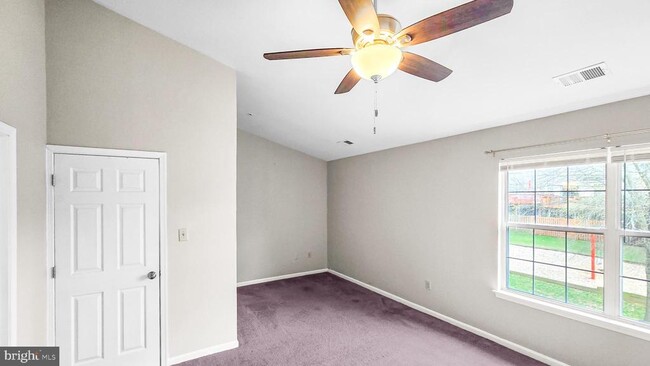 Building Photo - 841 Alabaster Ct