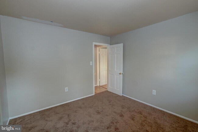 Building Photo - 311 Beech St