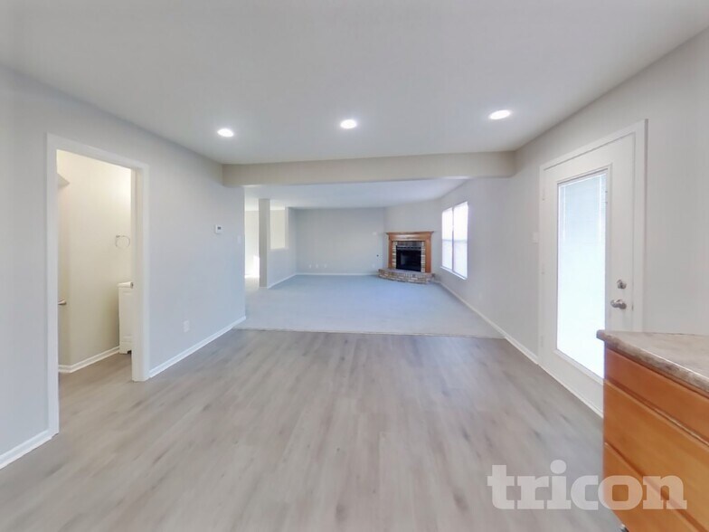 Building Photo - 2928 Youngberry Ct