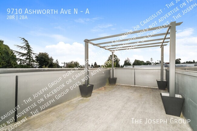 Building Photo - 9710 Ashworth Ave N