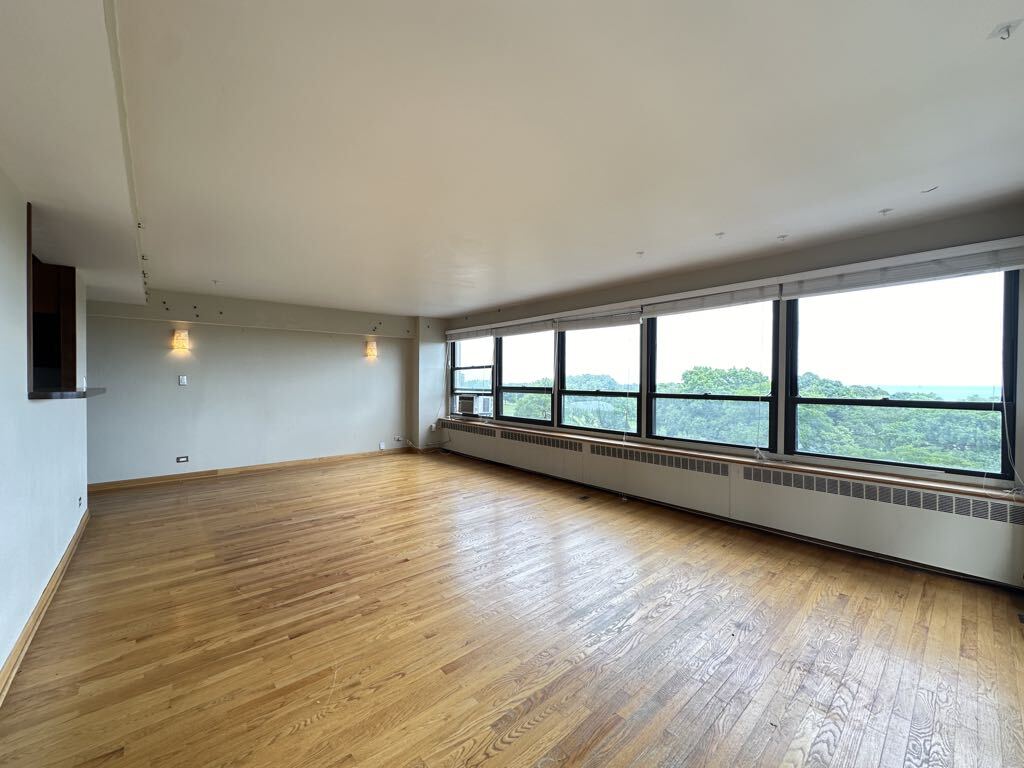 Building Photo - 4180 N Marine Dr