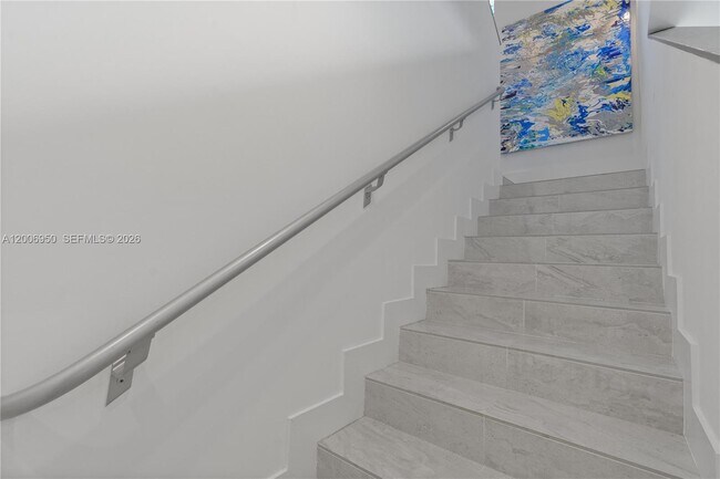 Building Photo - 2889 SW 33rd Ave