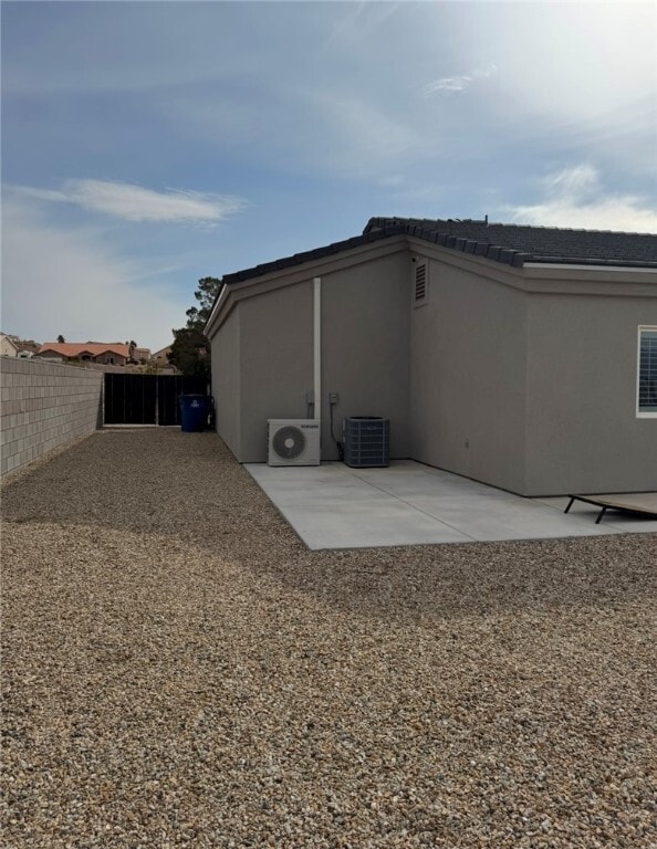 Building Photo - 3471 Sunglow Dr