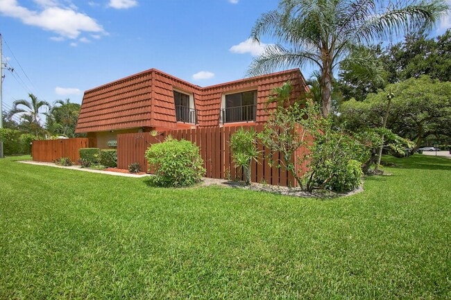 Building Photo - 3312 Spanish Wells Dr
