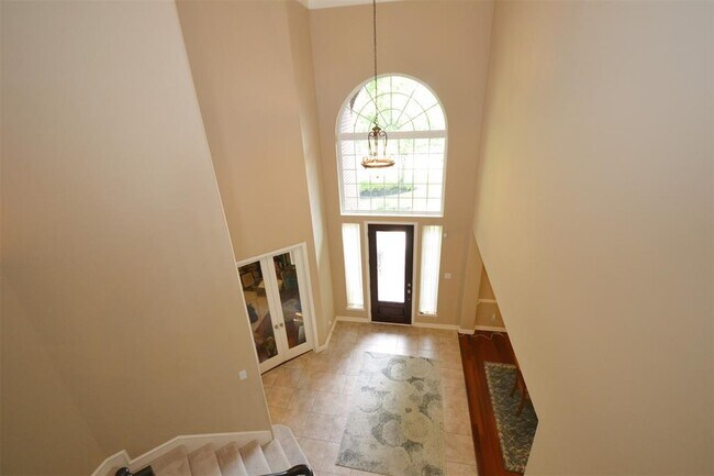 Building Photo - 7902 Silent Forest Dr