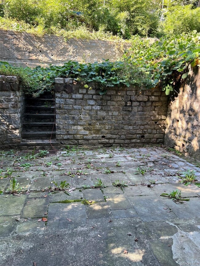 Building Photo - 3461 Irwin Ave