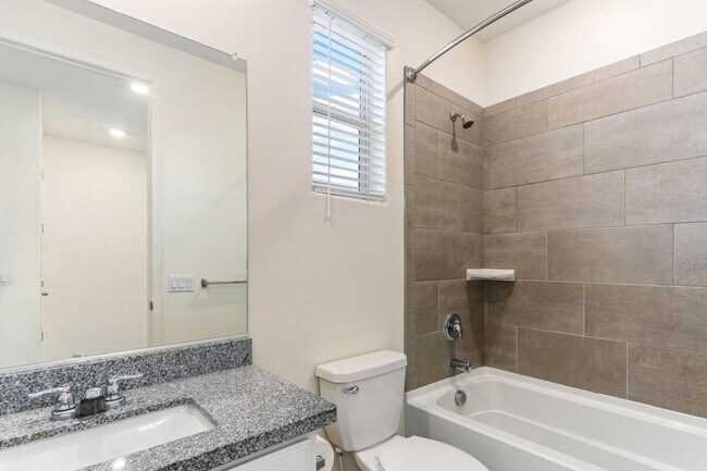 Building Photo - 10394 S Cienega Knolls Loop