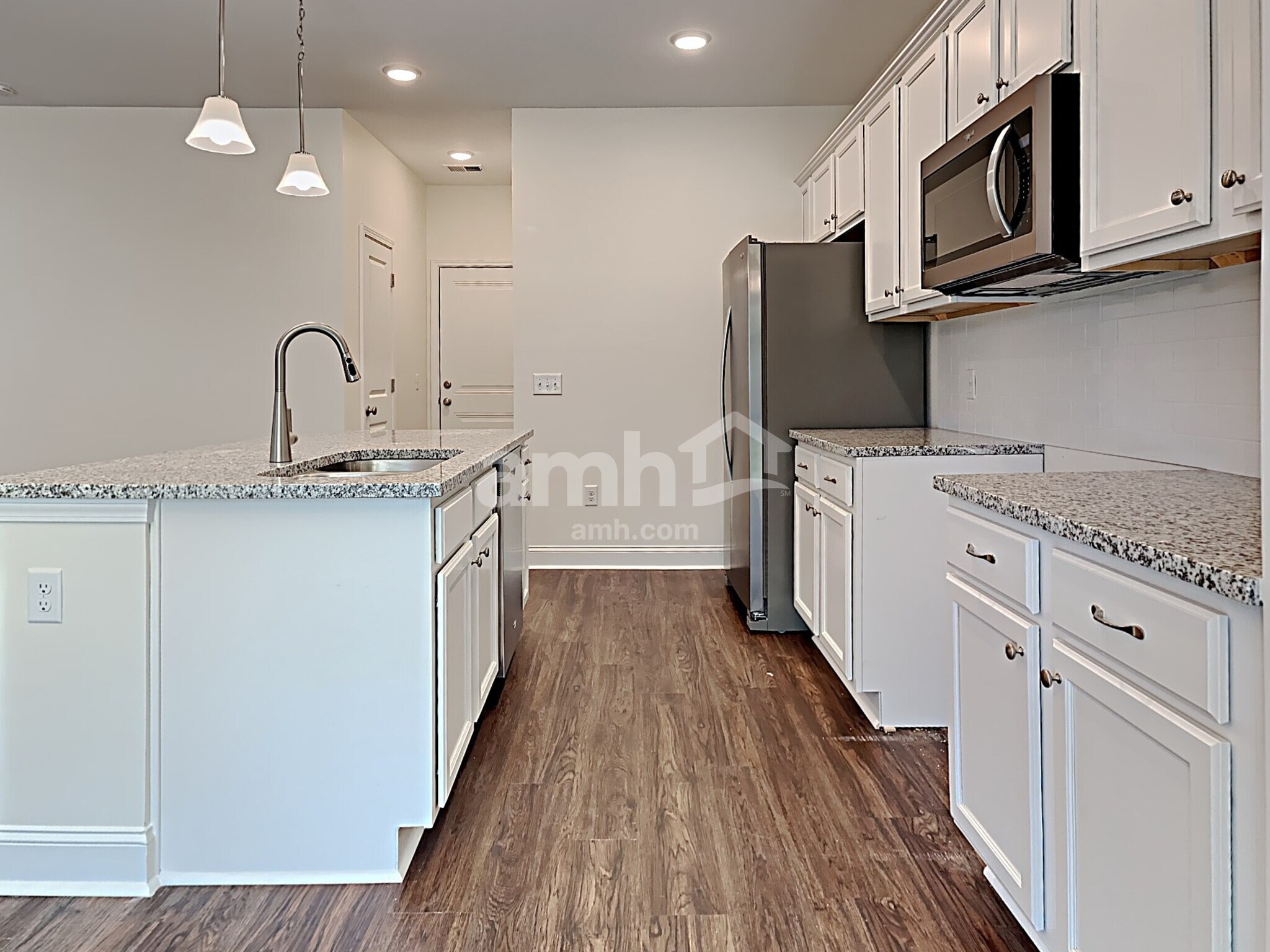 Building Photo - 301 West St