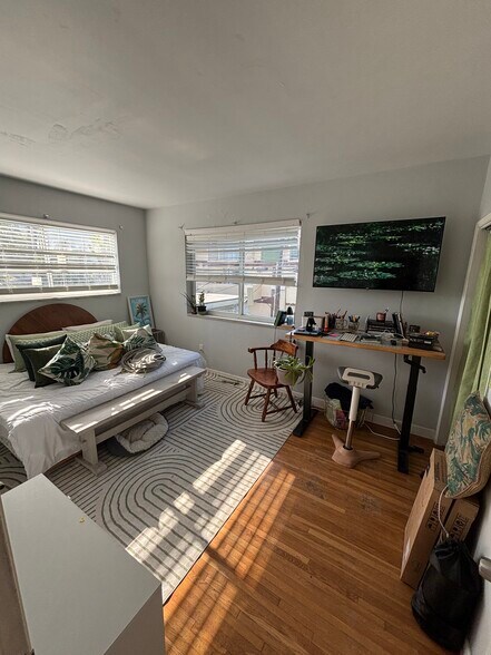 Building Photo - 1188 Marseille Dr