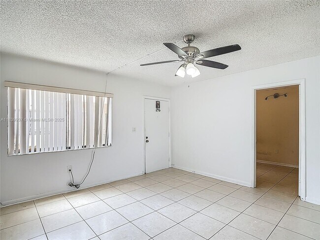Building Photo - 8420 SW 133rd Avenue Rd