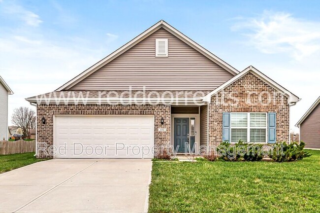 Primary Photo - 692 N Granite Dr