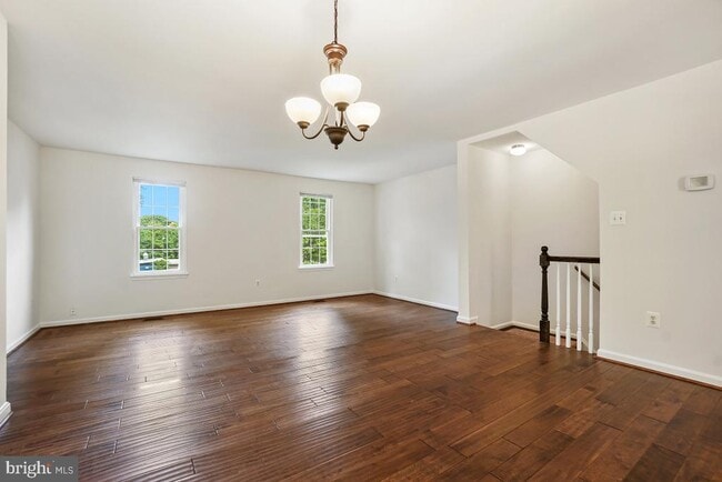 Building Photo - 3908 Ferrara Dr