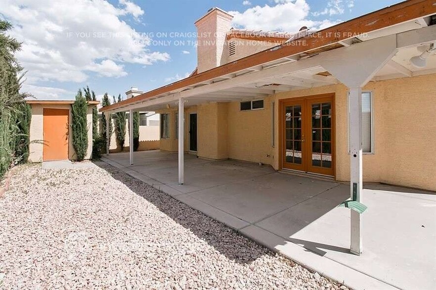 Building Photo - 6256 Small Point Dr