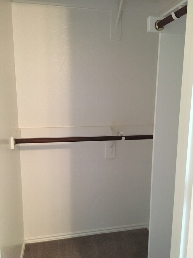 Building Photo - 4/2/2 Keller ISD