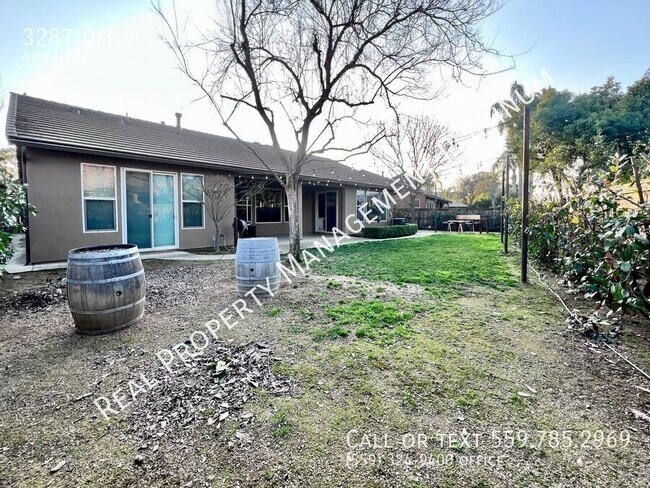 Building Photo - 3287 Dennis Ave