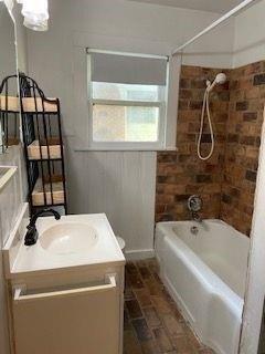 Building Photo - 342 College Dr