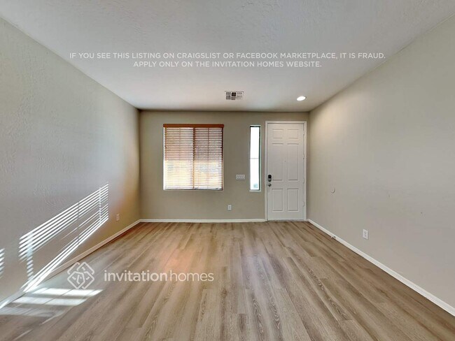 Building Photo - 9232 N 180th Ln