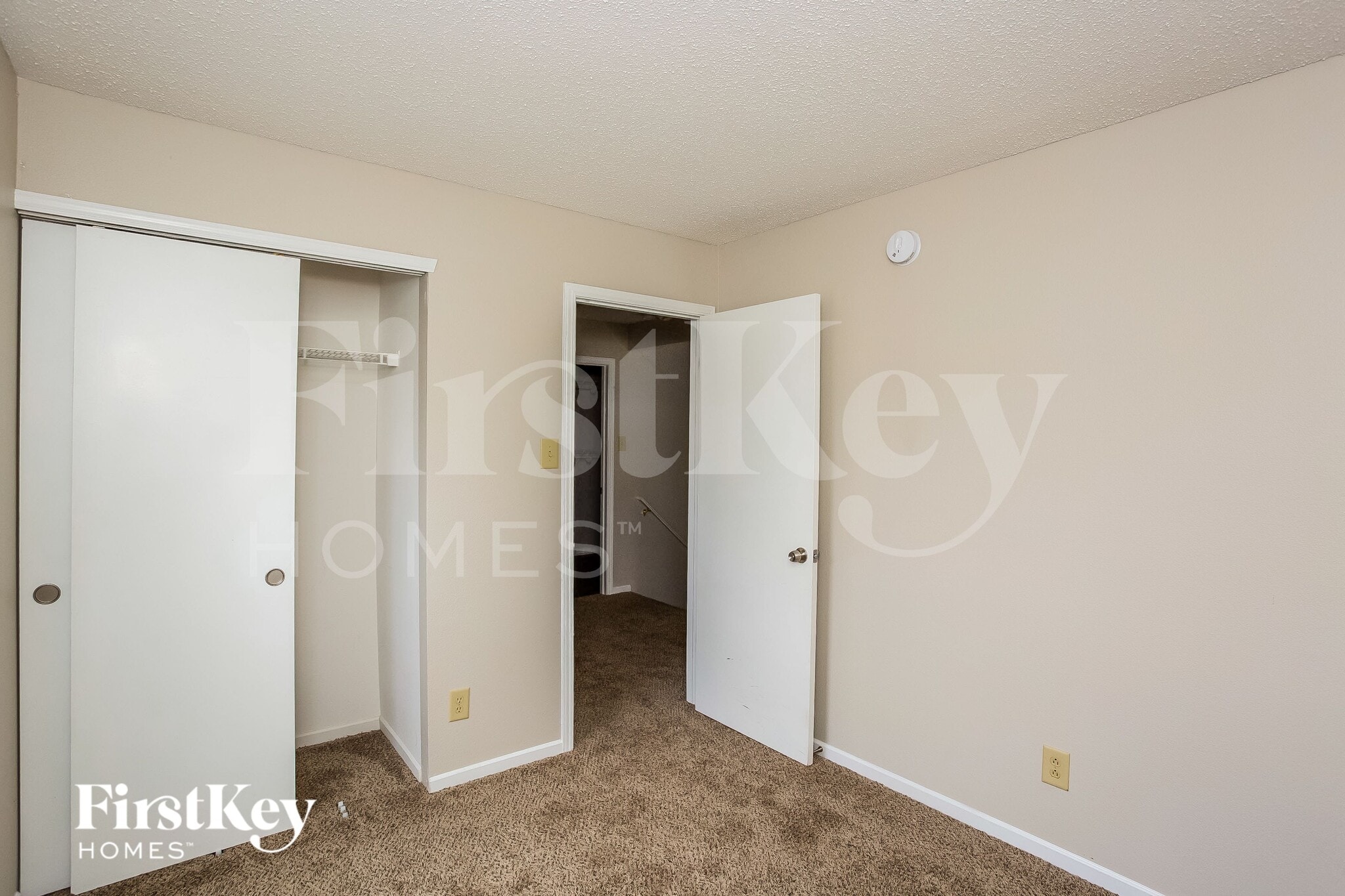 Building Photo - 12205 Lindley Dr