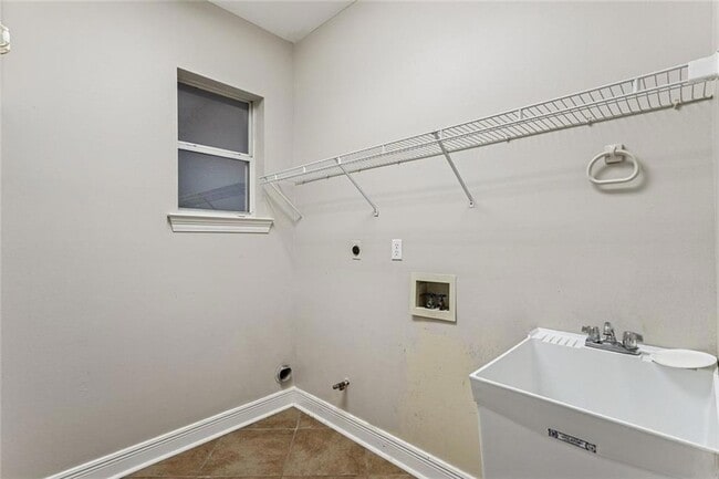 Building Photo - 2088 Timbercreek Ln