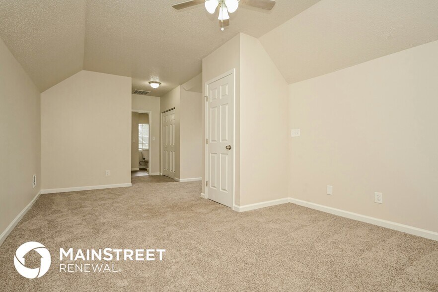 Building Photo - 3232 Deer Pause Ln