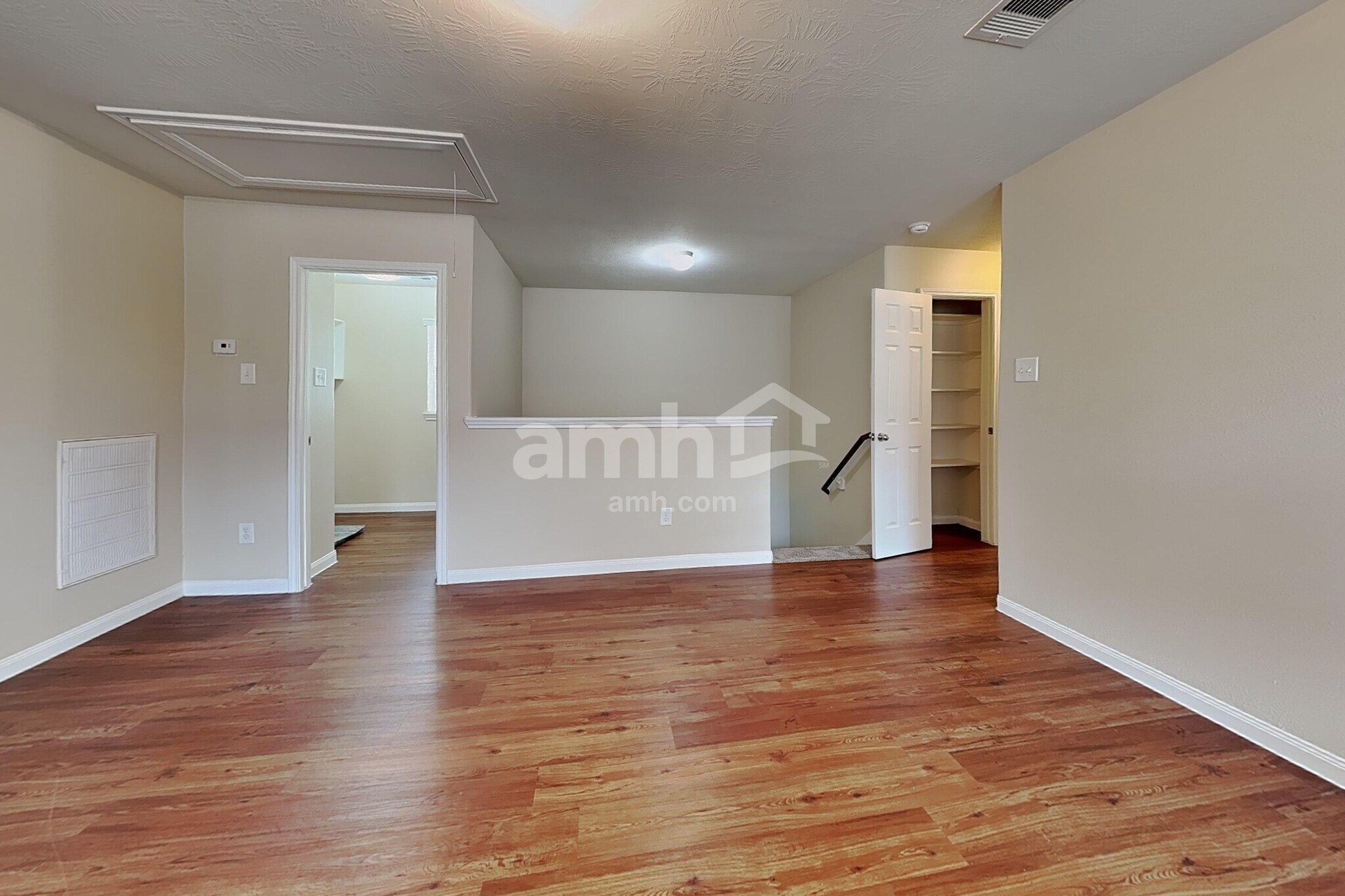 Building Photo - 15458 Bammel Oaks Ct