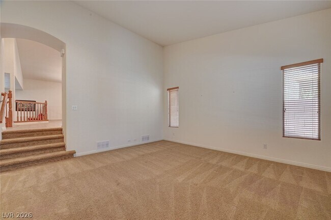 Building Photo - 5921 Altissimo St