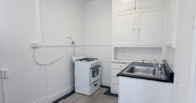 Building Photo - 347 Eddy-105