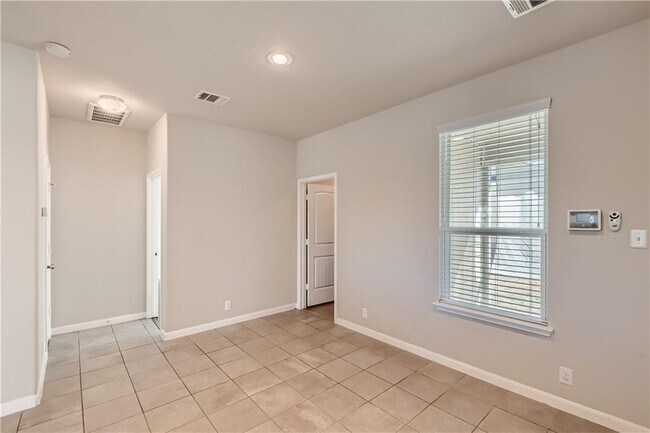 Building Photo - 657 Heritage Springs Trail