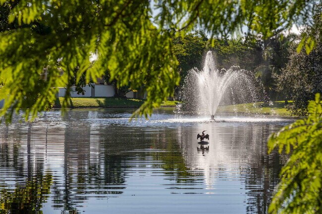 Building Photo - 2903 Victoria Cir