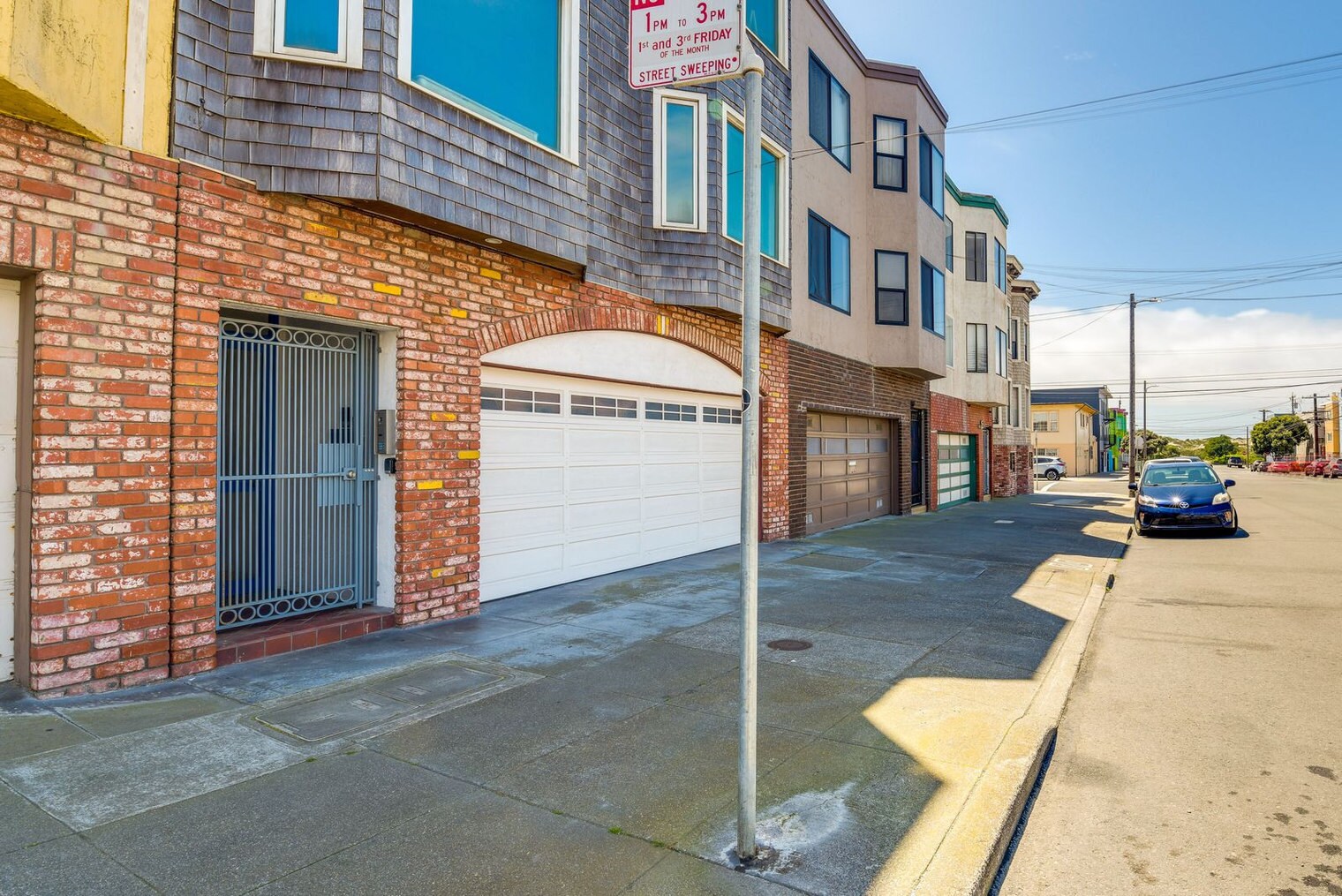 Building Photo - 4631-4633-4633 Irving St