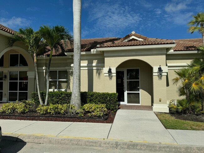 Building Photo - 673 Carlyle Wy