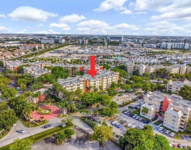 Building Photo - 8160 Geneva Ct