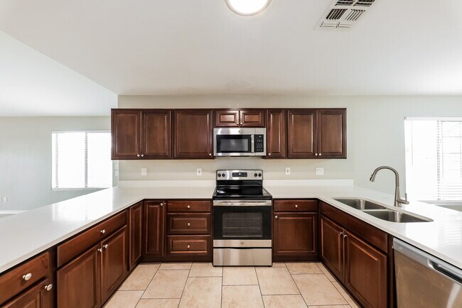 Building Photo - 14051 W Two Guns Trail