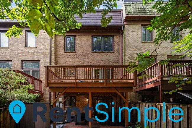 Building Photo - 2964 Borge St