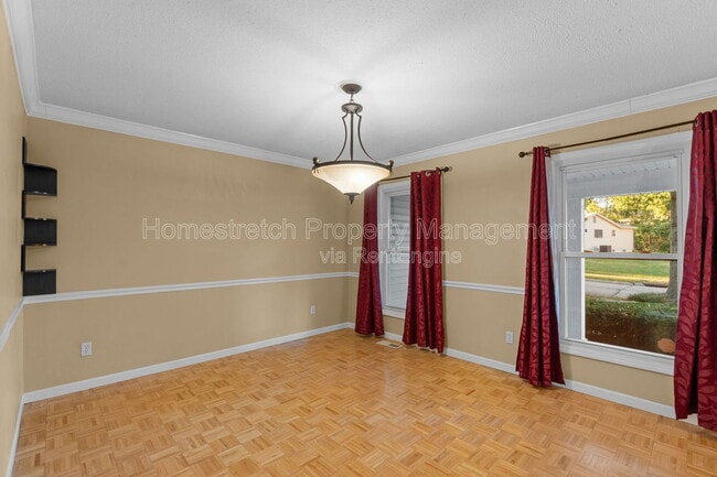 Building Photo - 11860 Shallowbrook Dr